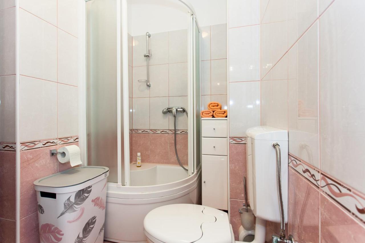 Abbadessa Apartment Kastela Ngoại thất bức ảnh